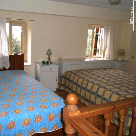 Tsorni Hill Cottage Лефокастро Екстер'єр фото
