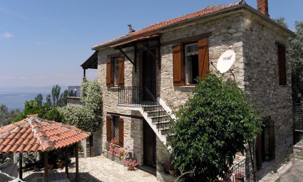 Tsorni Hill Cottage Лефокастро Екстер'єр фото