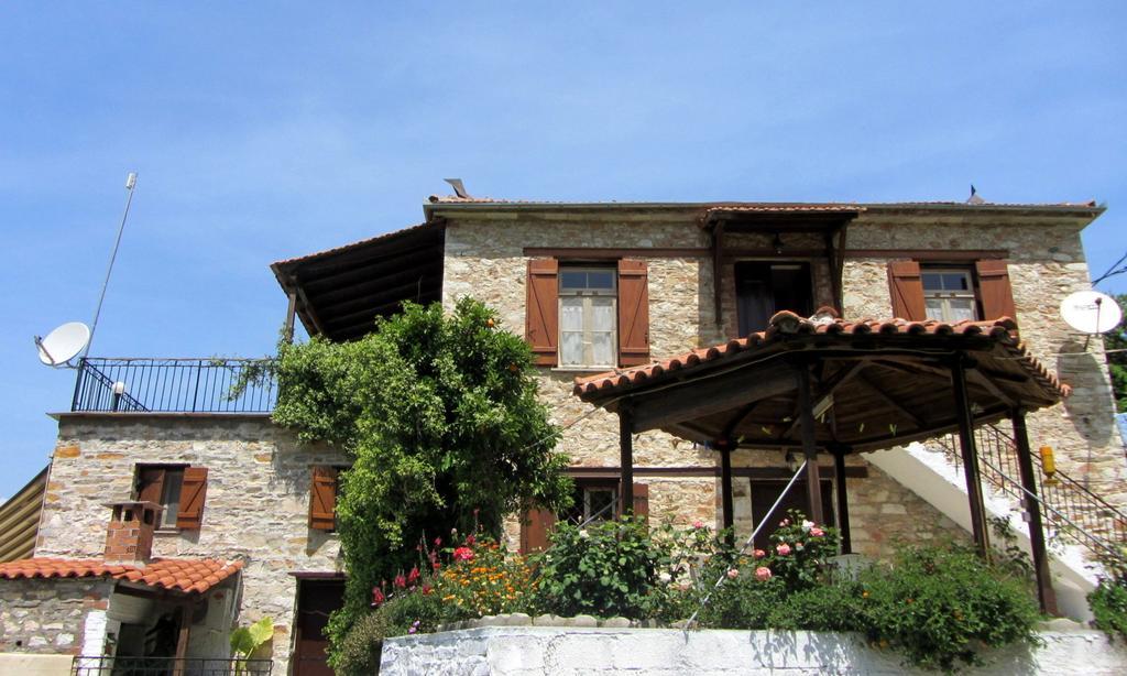 Tsorni Hill Cottage Лефокастро Екстер'єр фото