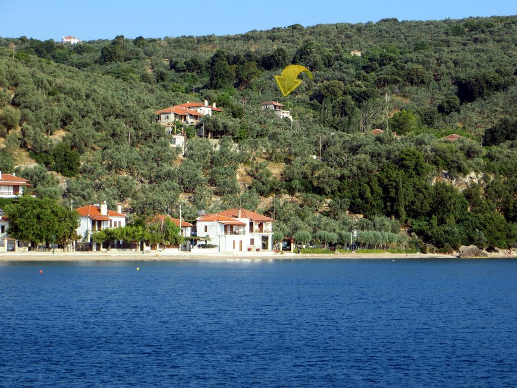 Tsorni Hill Cottage Лефокастро Номер фото