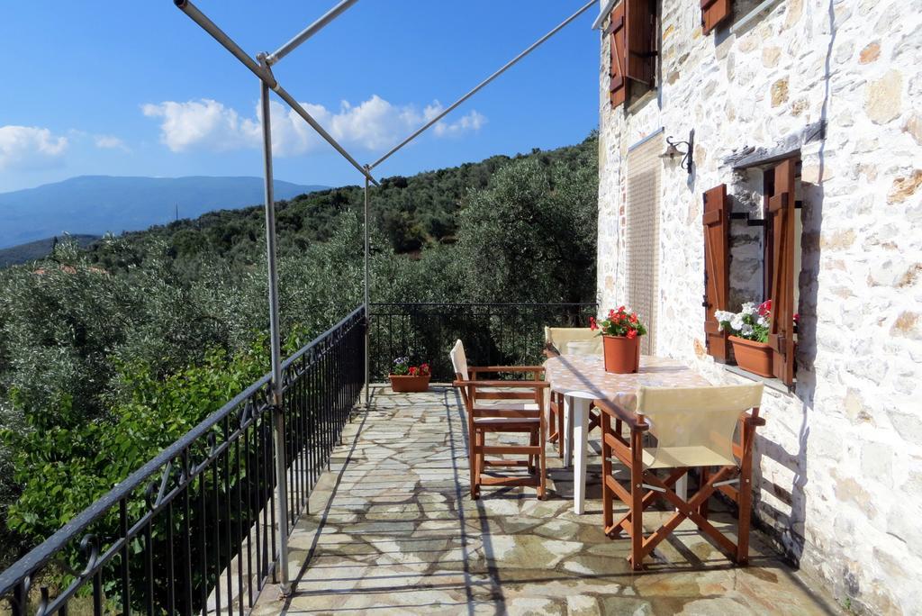 Tsorni Hill Cottage Лефокастро Екстер'єр фото